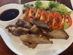 -Dang restaurant (patong phuket)