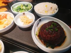 阿姨爆浆狮子头套餐-阿姨食堂