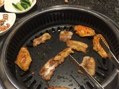 -韩宫宴炭火烤肉(中商世界里店)