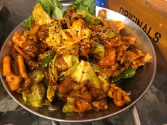 鱿鱼炒五花肉-富乐满韩国正宗炸鸡韩国料理(虹泉路店)