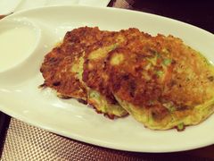 西葫芦饼配酸奶-TUK土耳其餐厅·下午茶(卢湾店)