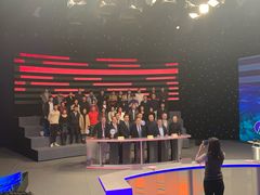 -凤凰中心