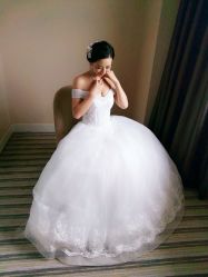 -贺贺新娘造型婚纱店
