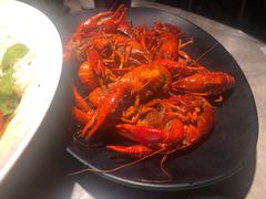 -沪小胖小龙虾(淮海中路旗舰店)