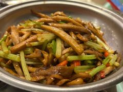 -刘胖子家常菜·蹄花焖藕(江汉路总店)