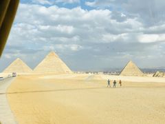 -吉萨金字塔群