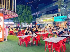 -云晓光头烧烤吧(川沙绿地店)