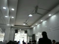 -芳芳餐厅(白沙路店)