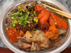 -肥佬良扣肉粉面店(梧州总店)