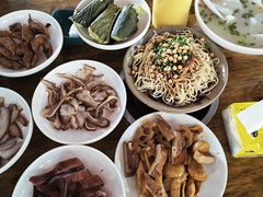 -老鼎万春卤菜(五代传承创始老店)