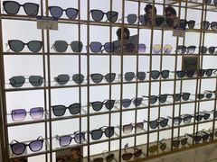 -世纪大明眼镜·蔡司战略授权店(汉街店)