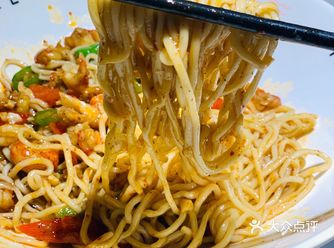 标题：广州探店|再次打卡广州热门榜面馆 正文：