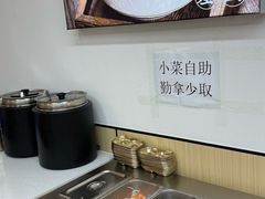 -银泰百货(厦门国贸中心店)