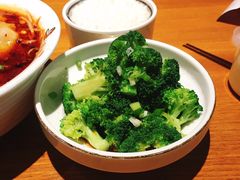 豉油西兰花-渝是乎酸菜鱼(龙旗购物中心店)