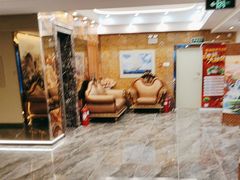 -船泊丽港(统一路店)