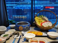 -享月汤皇·海鲜小火锅·聚会(曲江创意谷店)