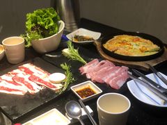 -木槿花韩式炭烤·熟成肉工坊(孙文东路店)