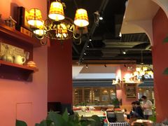 -彼德西餐厅(凯德广场新南店)