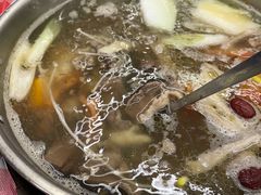 -金鼎雪山牦牛杂火锅(理县总店)