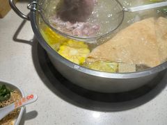 -浪里寻·臻牛养生牛肉火锅(方圆荟店)