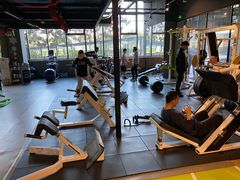 -LikingFit24小时健身•普拉提(张江店)