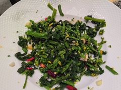 -连鹭海鲜·海肠捞饭·海胆饭(星海店)