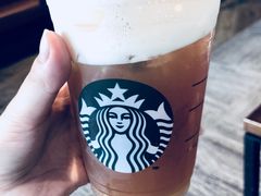 -星巴克臻选(盐城金鹰聚龙湖店)