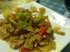 -天天向上素食餐厅(五台山店)