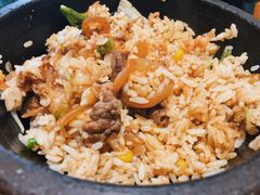 培根辣白菜石锅拌饭-泰熙家韩式欢乐餐厅(东关正街店)