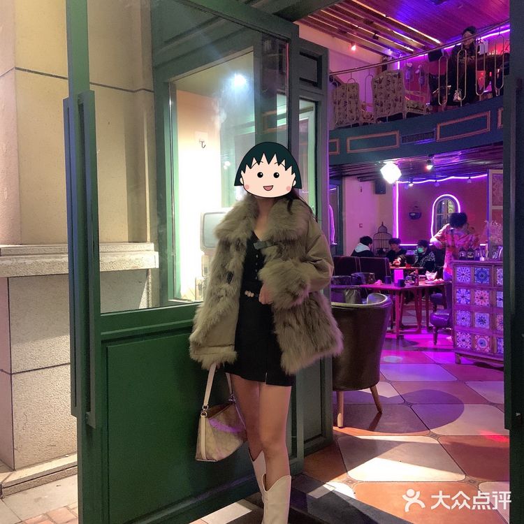 太有情调的地方了 酒和小吃都超👍🏻👍🏻