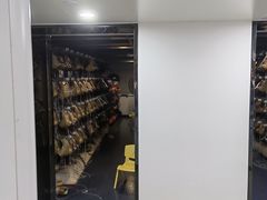 -冰纷万象滑冰场(深圳万象城店)