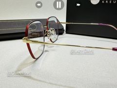 -三目眼镜·蔡司视觉合作店(青浦宝龙店)
