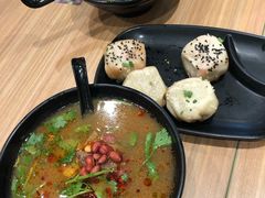 牛肉酸辣粉-小杨生煎(萧山机场店)