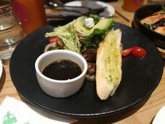 -LO CALCOW卡路力轻食主义餐厅(陆家嘴店)