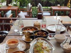-Phensiri Thai Restaurant