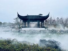 -上海滴水湖皇冠假日酒店