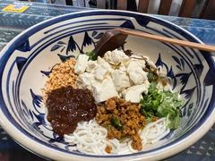 豆花米线-蜗牛小馆醉乡民谣云南菜(惠新西里店)