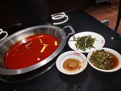 -吴记老锅底麻辣火锅(福州路店)