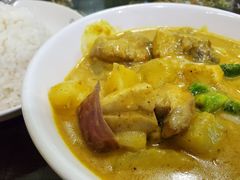 咖喱鸡-家利美食店