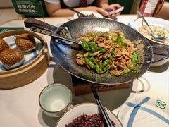 -费大厨辣椒炒肉(沙河万达店)