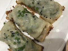 鱼籽锅贴-930私房菜(欧阳路店)