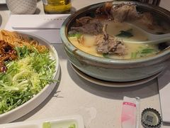 -小桃红·东北菜·春饼烤鸭(南阳湖街店)