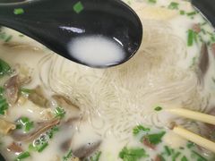 -津津老鸭粉丝馆(正东路店)