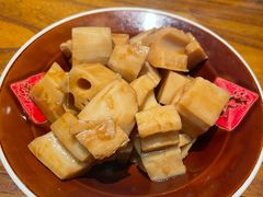 -泉畔人家·老济南经典鲁菜(大明湖店)