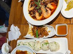 -金枝玉叶上海人家食府(三里河店)