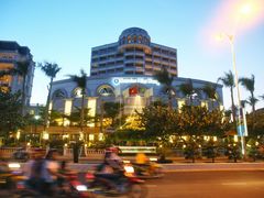 -芽庄日出海滩水疗酒店