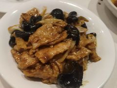 -凯鸽酒楼(水泉湾龙园店)