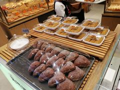 -Bread Talk 面包新语(荟聚店)