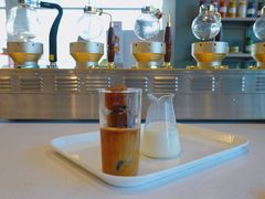 黑砖拿铁-dotcom coffee古点咖啡(致真大厦店)