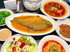 -艳阳天·非遗楚菜(武汉客厅店)